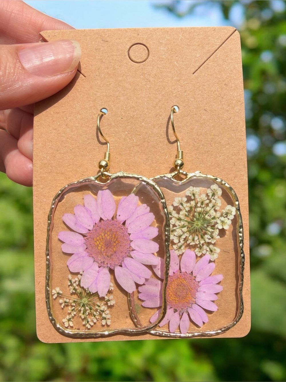 E5 Handcrafted Purple Pressed Flower Resin Earrings with Gold Trim